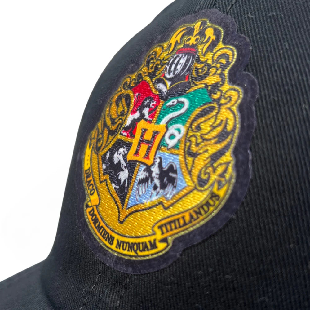 Harry Potter ““Hogwarts School of Witchcraft and Wizardry Crest” Black