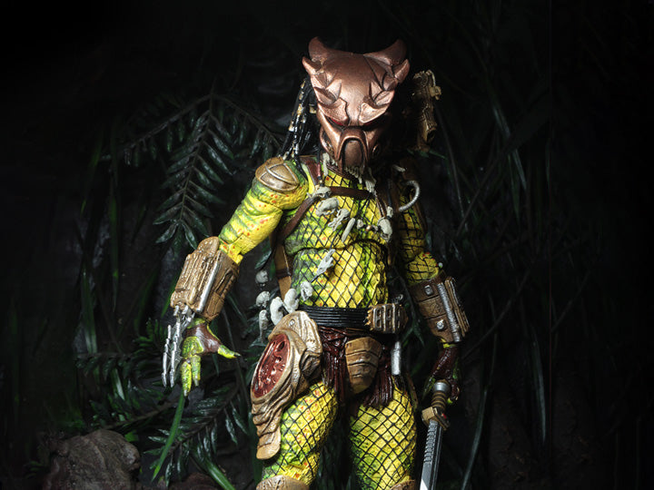 NECA Predator Ultimate Elder Predator Golden Angel